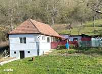 Cota de 1/2 din casa si teren com.  Valea Lunga, Jud Alba- id R1983638