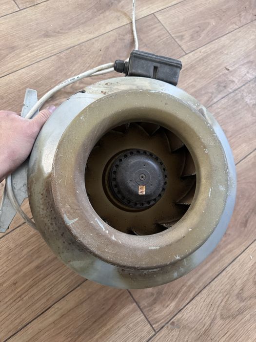 Продам улитку вытяжку
