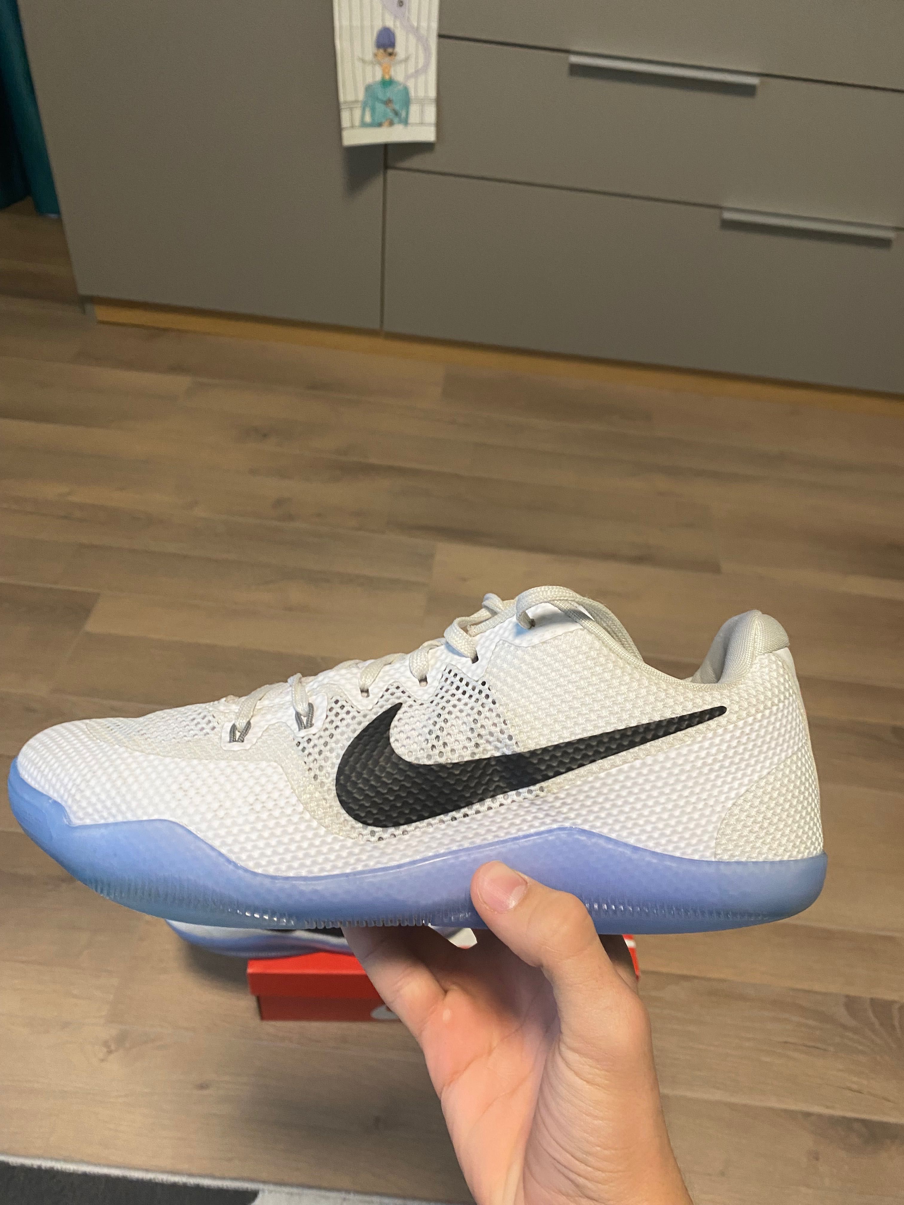 Nike Kobe 11 EM low Fundamental