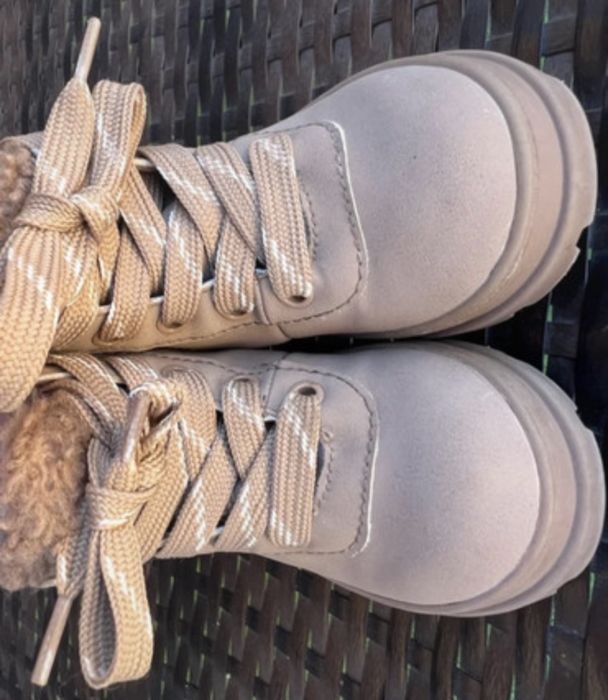 Ghete bebelusi 1,5-2 ani H&M 20-21