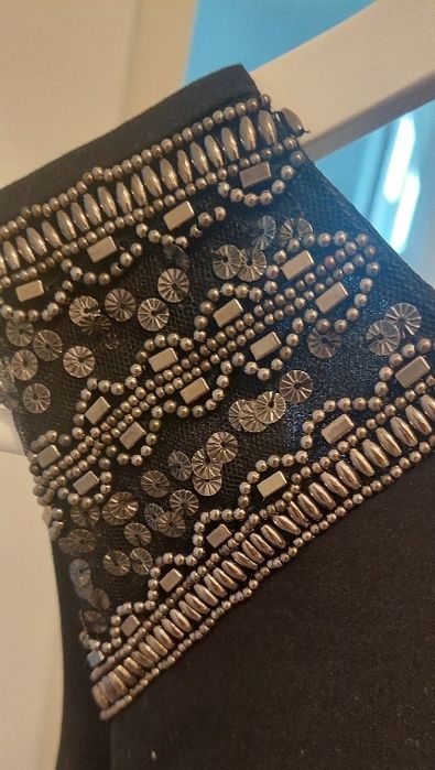 Rochie elegantă neagră