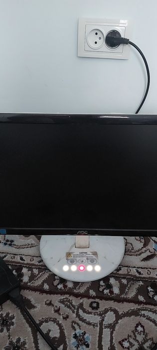 Monitor LOC Sotiladi