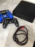 Playstation 4 Slim +3 геймпада +HDMI кабель