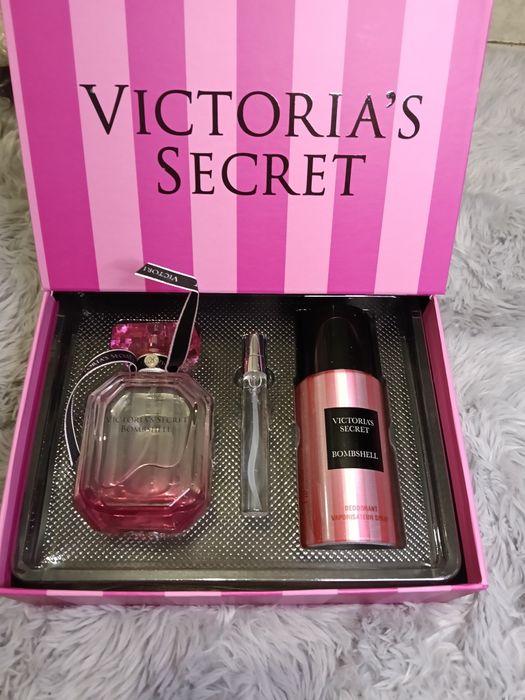 Set Victoria secret