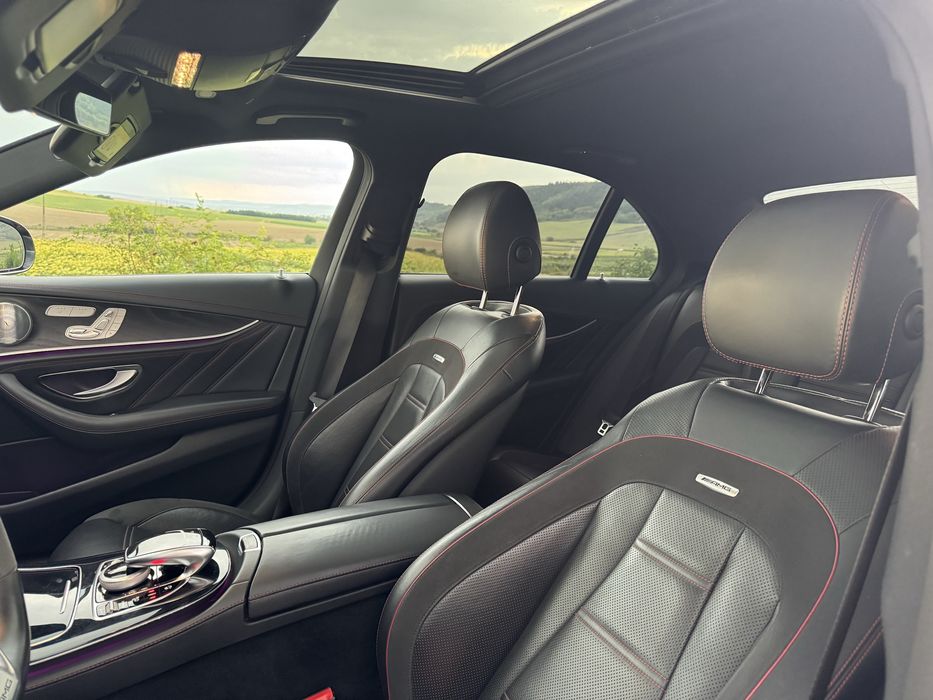 Mercedes E43 AMG 4MATIC