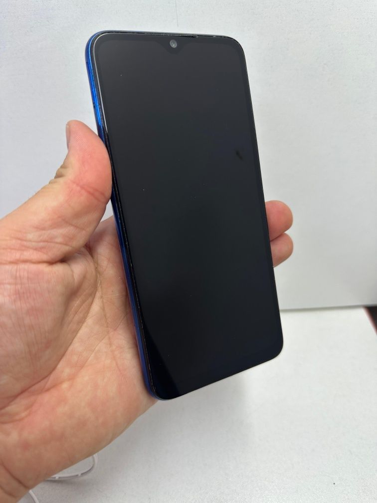 Продам Redmi Note 8 128г