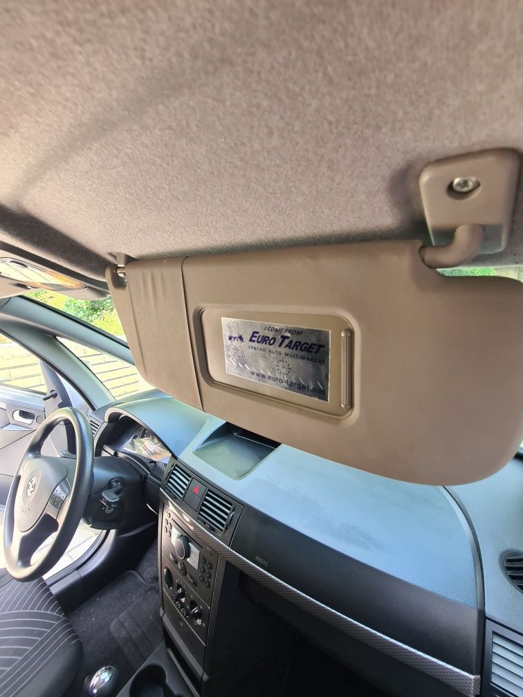 Продавам Opel Meriva 1.4