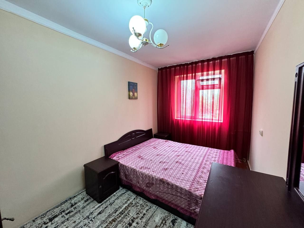 Продаётся 3х ком квартира на Микрорайон