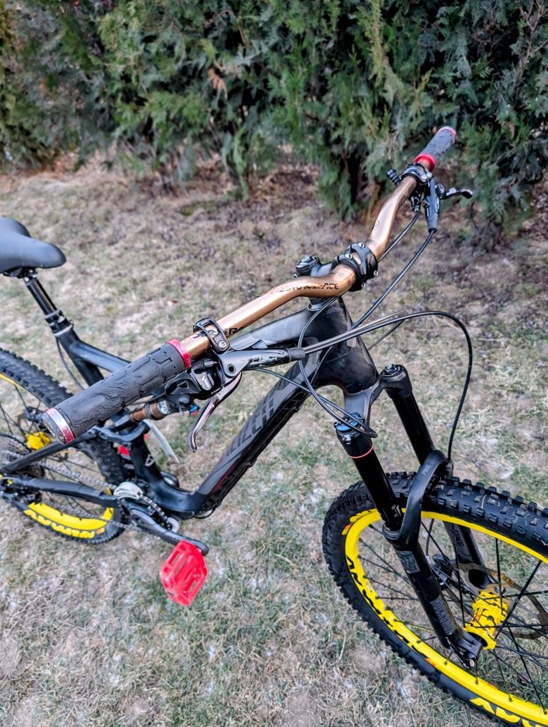 Планински велосипед Stumpjumper FSR Expert Carbon EVO 26,не е Cube