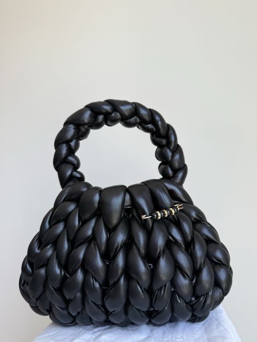 Ръчно плетени чанти от мек плюш