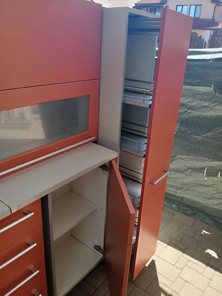 Mobila bucătărie Nobila cu electrocasnice Siemens