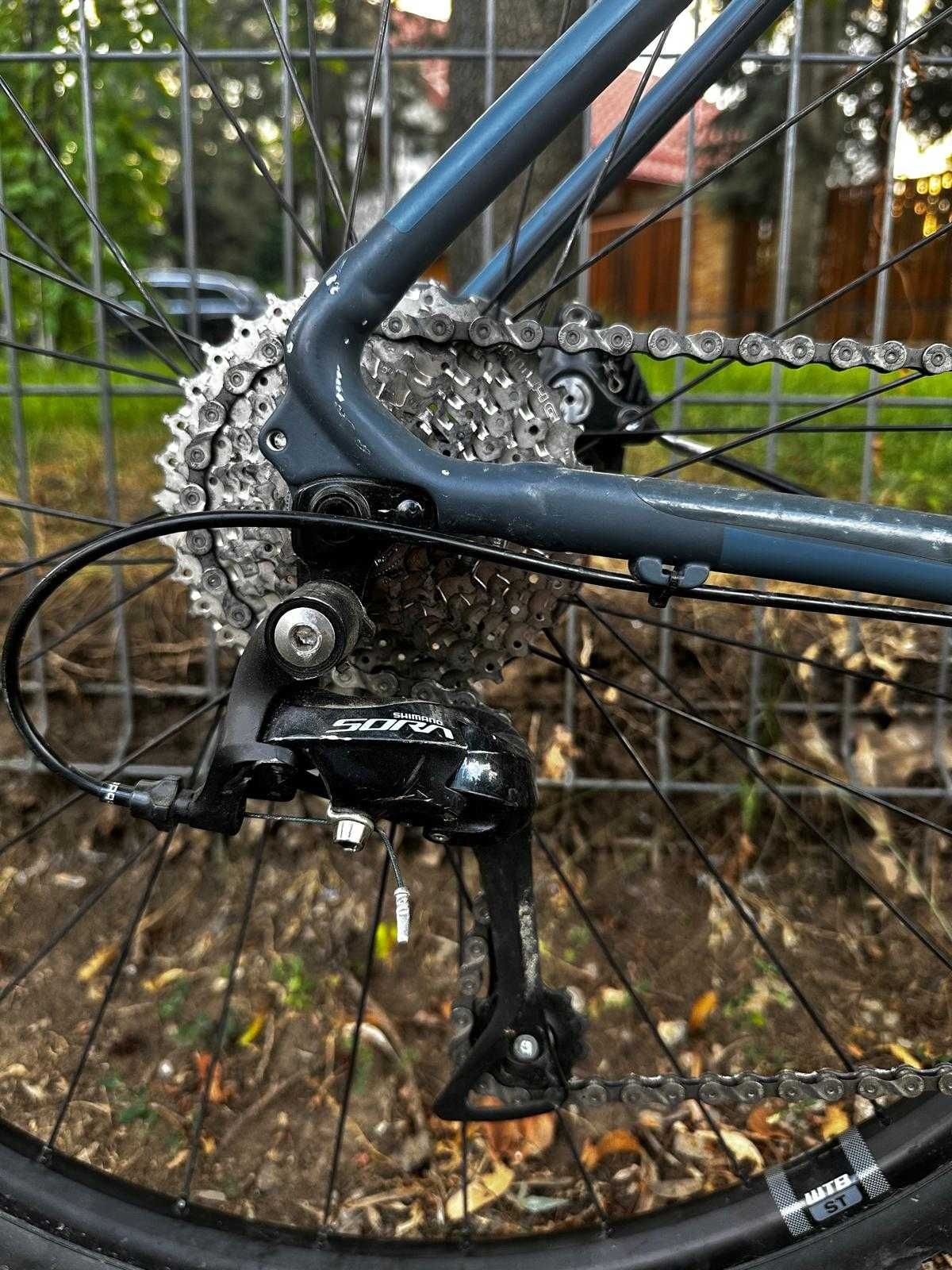 Bicicleta Gravel Ghost Asket