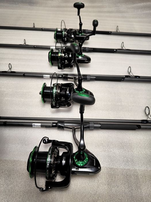 SET 4 Lansete Super Point 3.9m, 4.5lbs 2segmente + 4 Mulinete TM12000