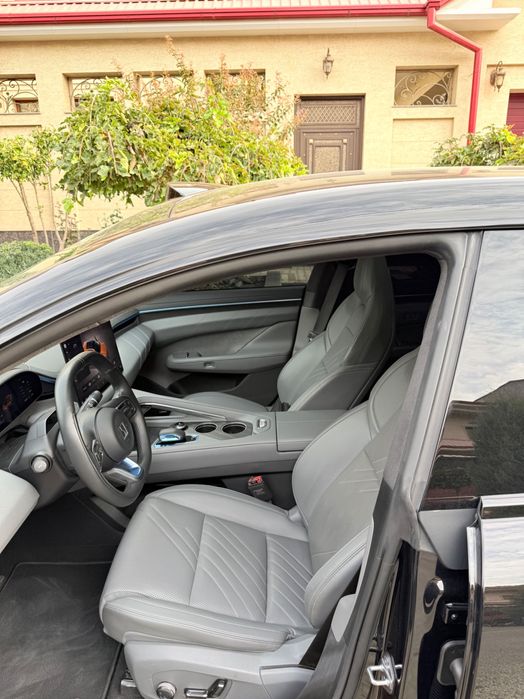 Zeekr 001 You Restayl Sport 730km zapas xod