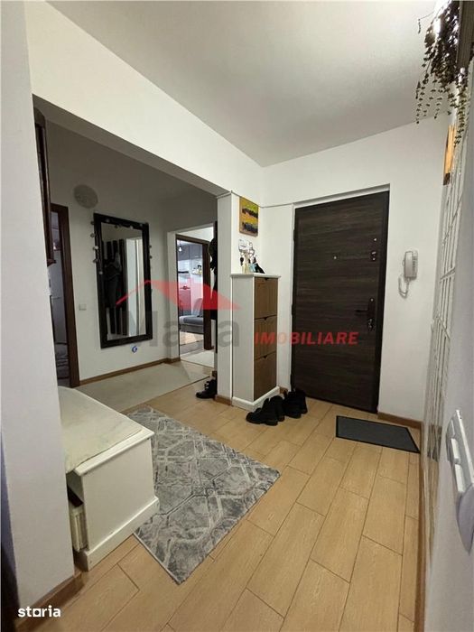 Apartament 4 camere,etaj 3,Stefan cel Mare