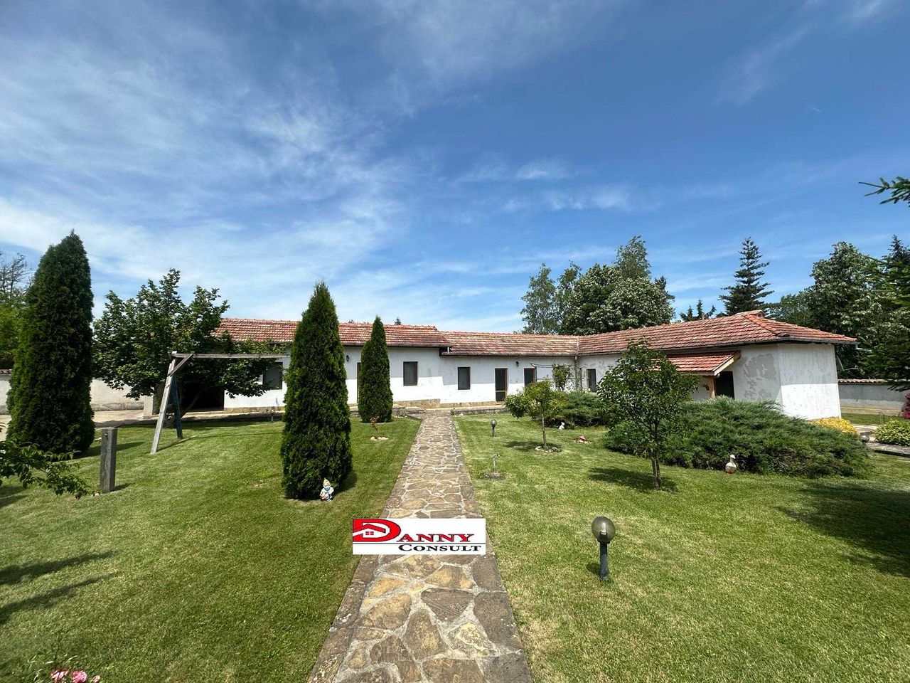 Продава се Къща в Велико Търново, Акация - 300 кв.м за 534 €/кв.м - Снимка #16