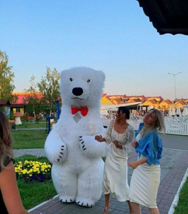 Белый Мишка поздравление