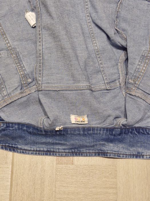 Geaca de blugi pentru fetite -Zara & Koton- marimea 122