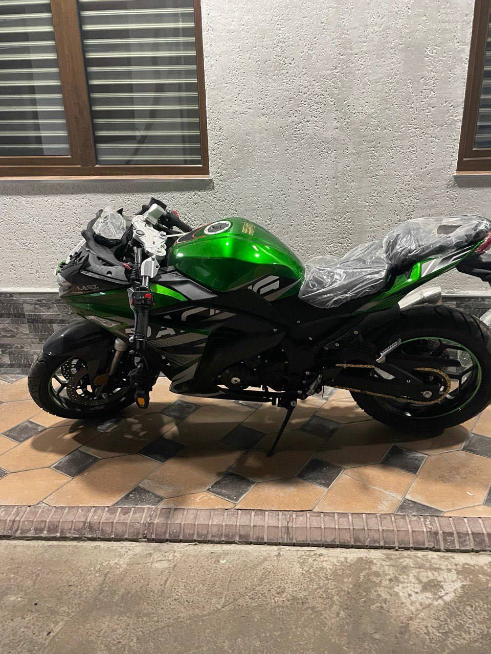 Kawasaki ninja 400 cc