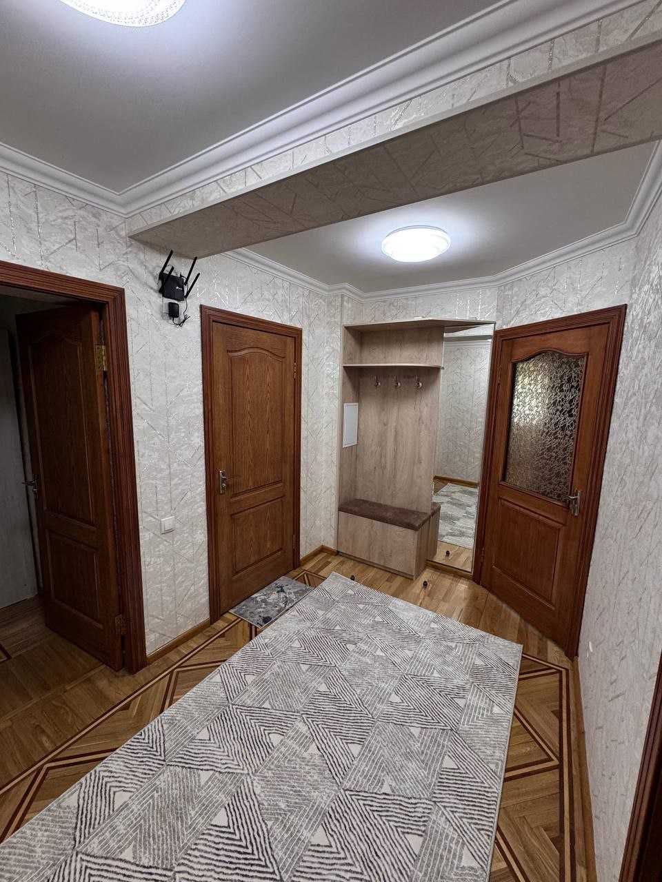 Сдается в аренду 3х комнатная квартира! 80 кв.м, Мирзо Улугбек-Ц1. CША