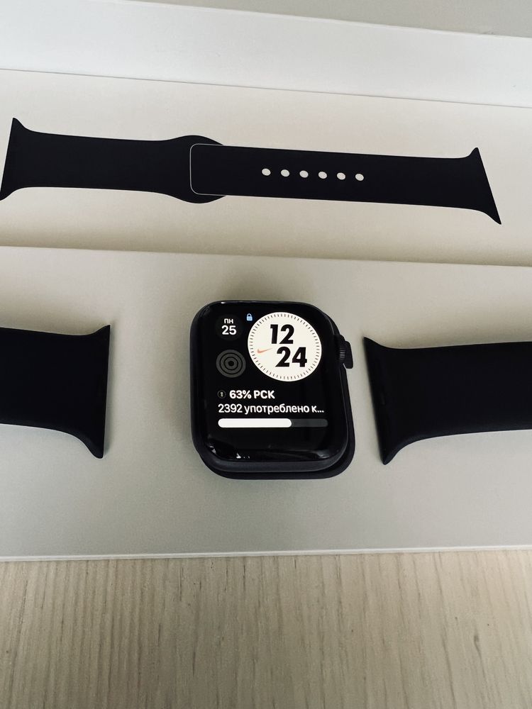 Продам Apple Watch 6 40mm