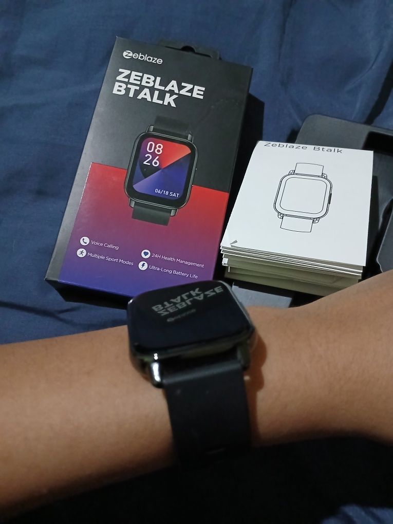 Smartwatch [Zeblaze Btalk] Ideal.  Karobka + dakument + zaryatchik