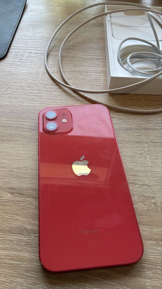 Iphone 12 64GB Red Перфектен Battery 86%