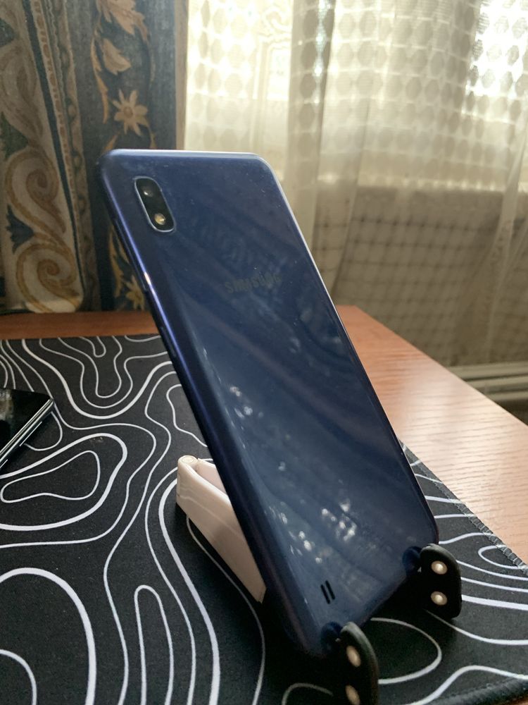 Samsung galaxy a10