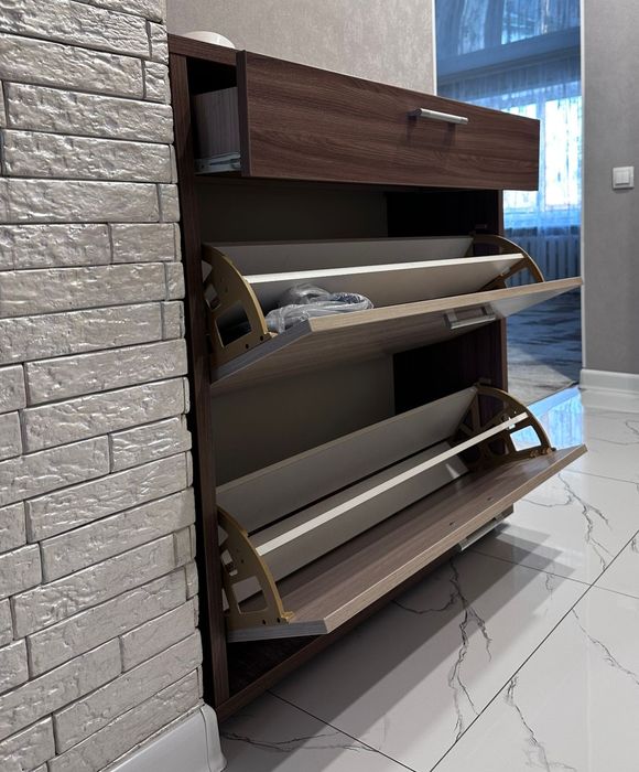 Продается обувница