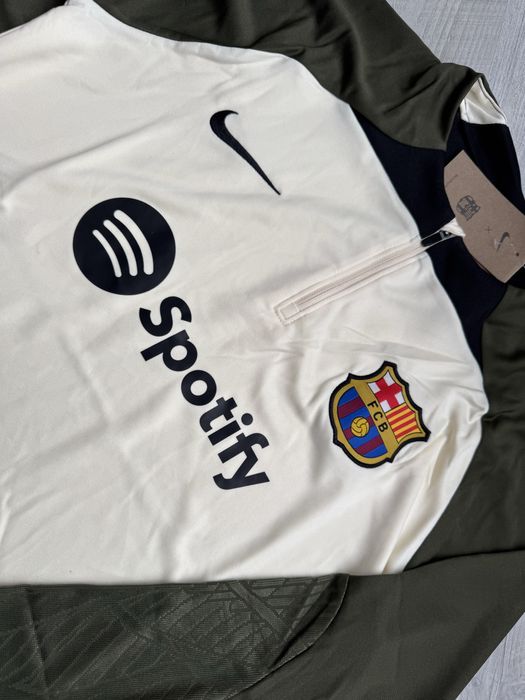Trening Barcelona Nike antrenament 2025