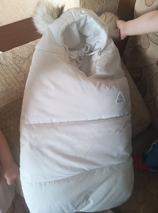 Отдам конверт для новорожденного за 2000