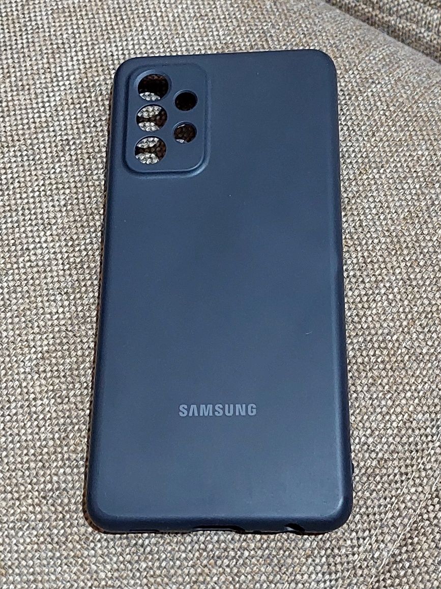 Vând husă samsung a72 originală