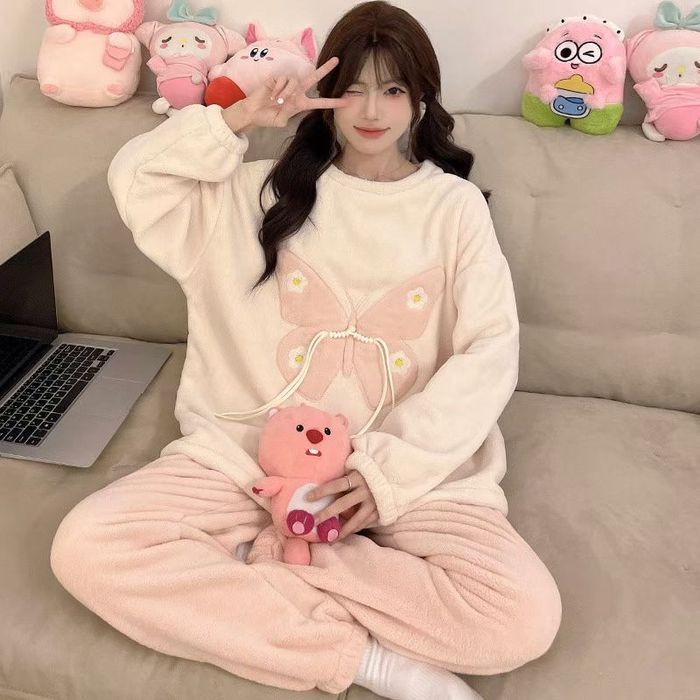 Плюшевые пижамы для дома