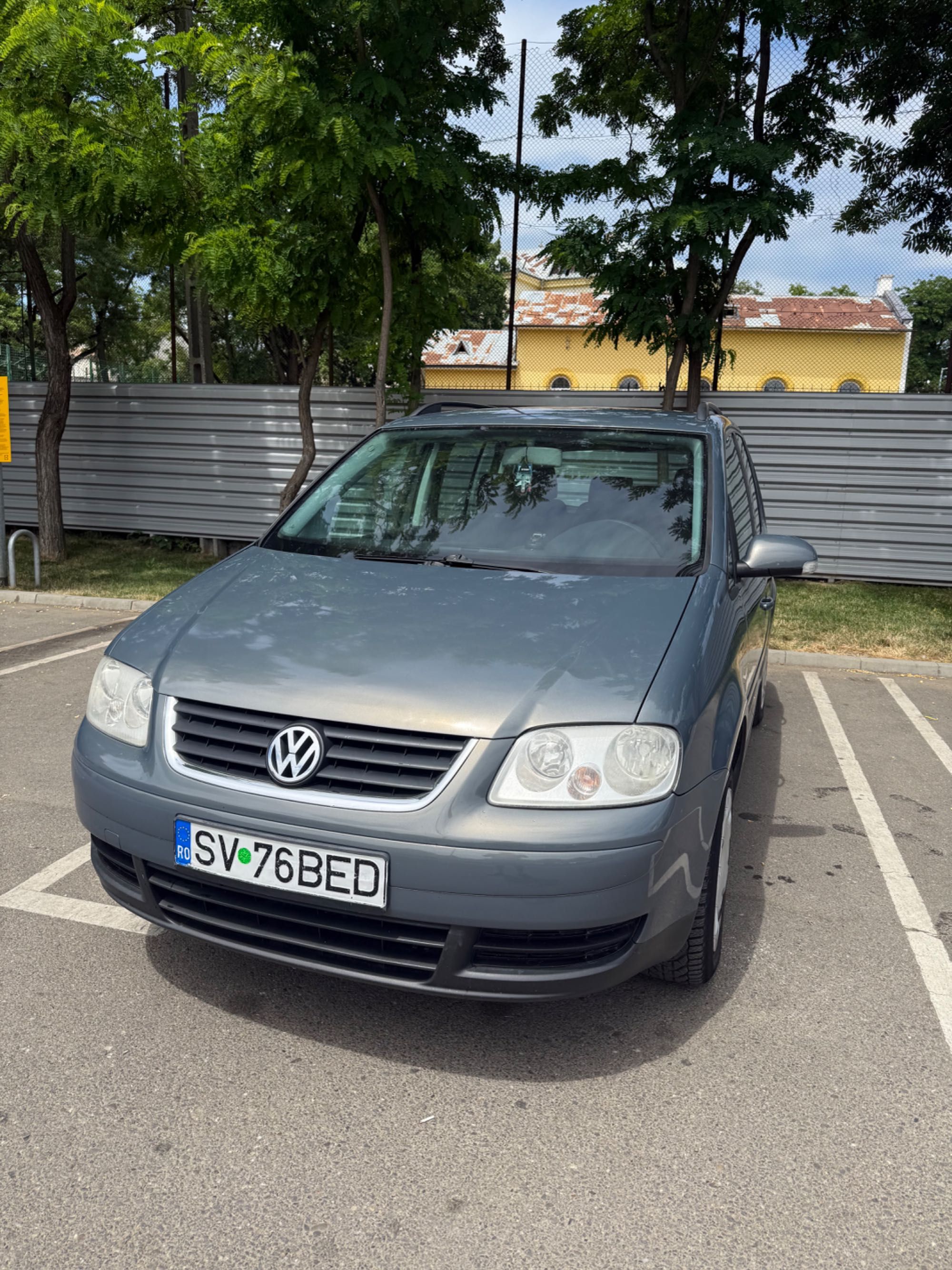 Volkswagen Touran 2.0 TDI