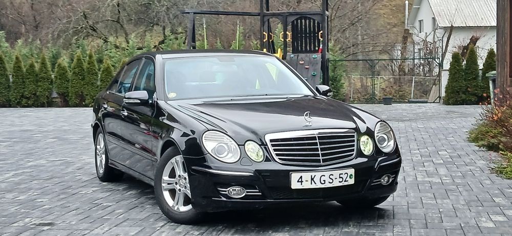 MERCEDES E 220 /170 CP/ Avantgarde /Facelift !!