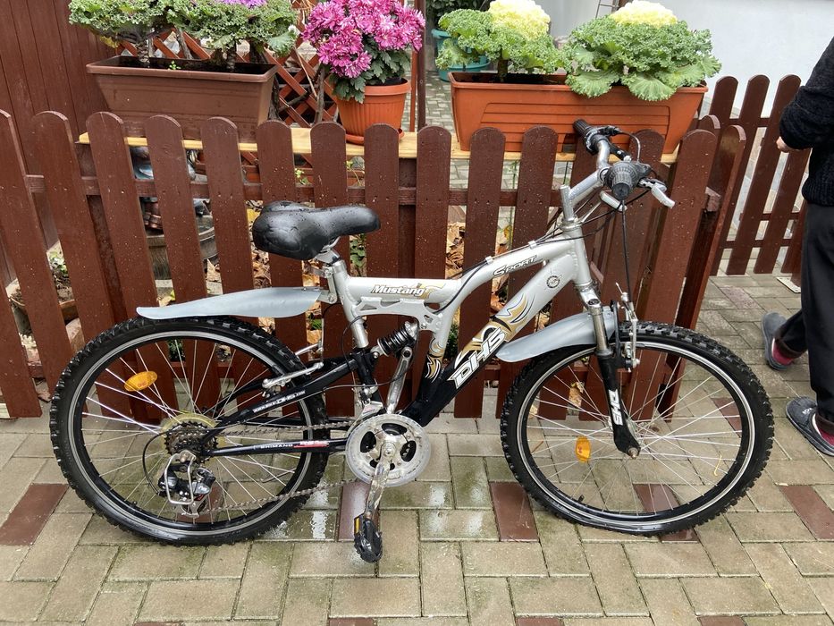 De vanzare bicicleta