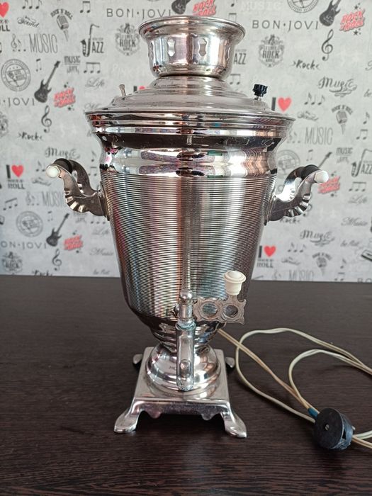 Продам электрический сомовар