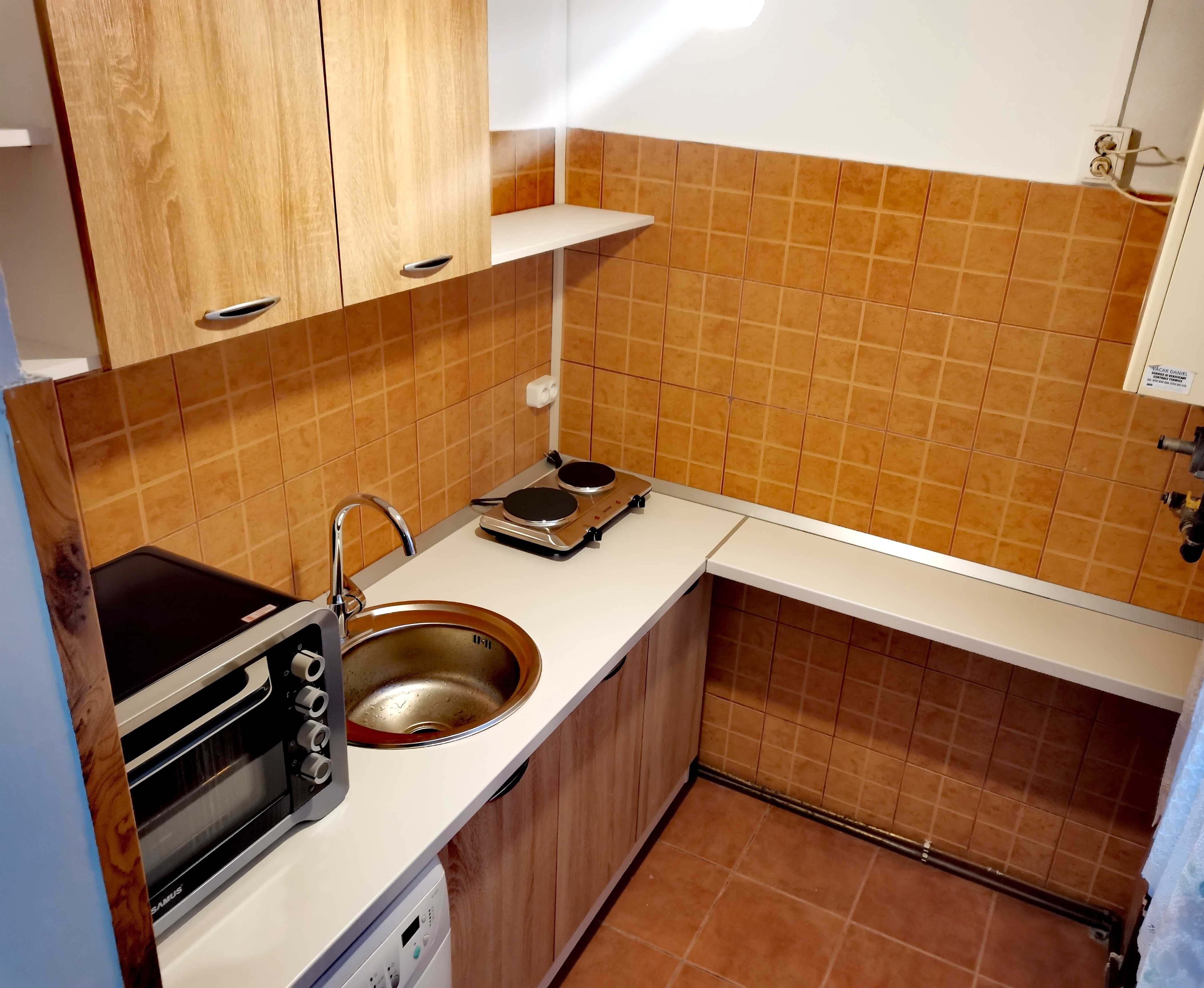 Apartament de închiriat Dambu, 2 camere