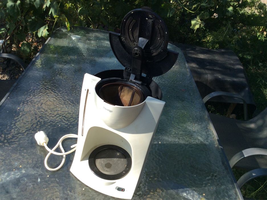 aparat cafea, fier de calcat, parabolica si robinet