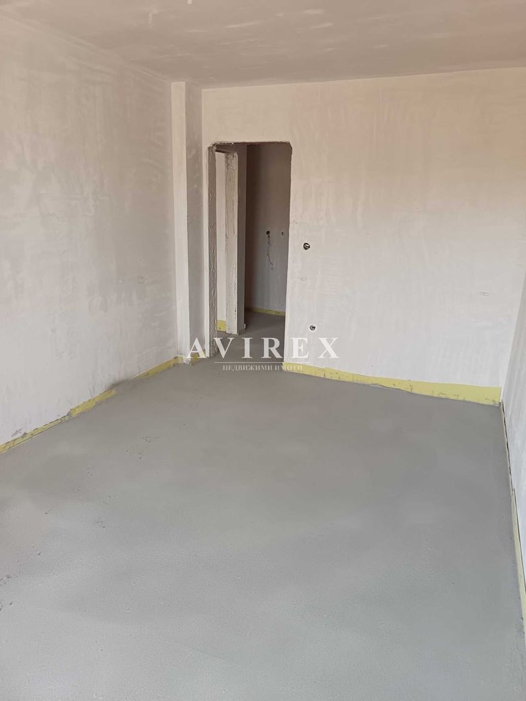 Продава се Двустаен апартамент в Пловдив, Остромила - 67 кв.м за 1475 €/кв.м - Снимка #11