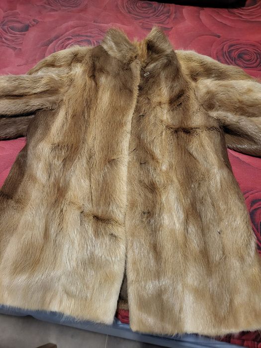 Зимно палто от лисица