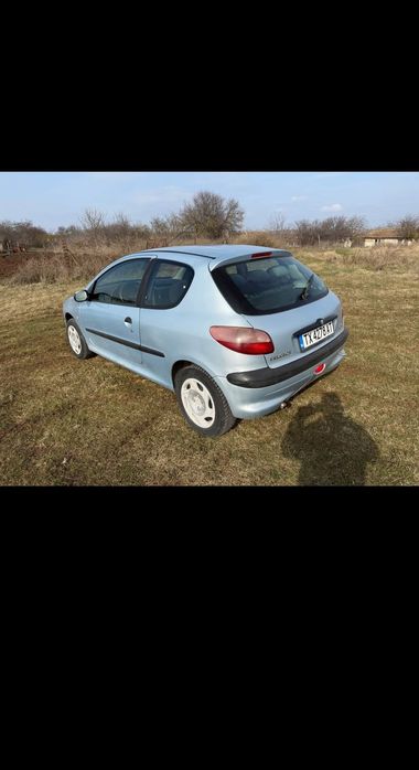 Кола Peugeot 206