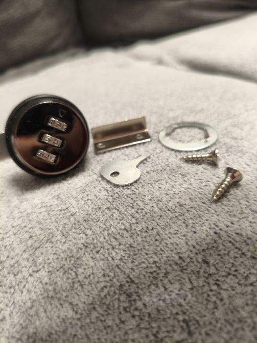 Yală cu Cifru pentru Sertare și Dulapuri, 25 mm, Negru