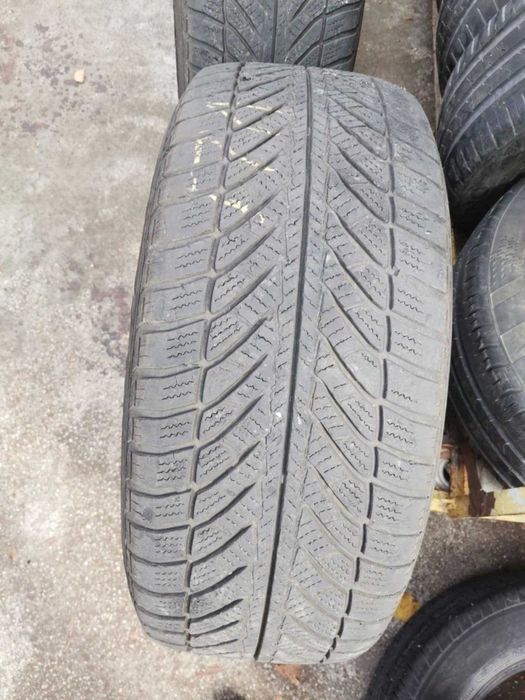 Джанти с гуми за БМВ 17" с рънфлат гуми 245/55/17