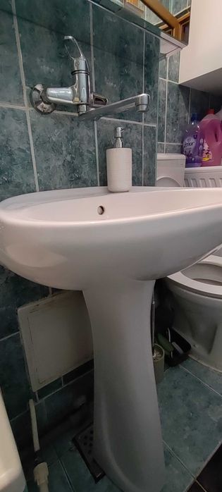 Chiuveta cu picior