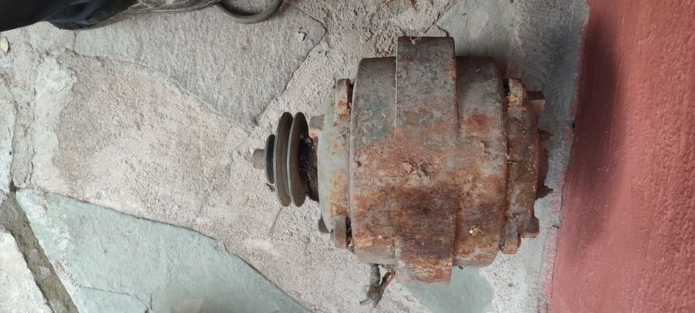 Двигатель от пилорамы