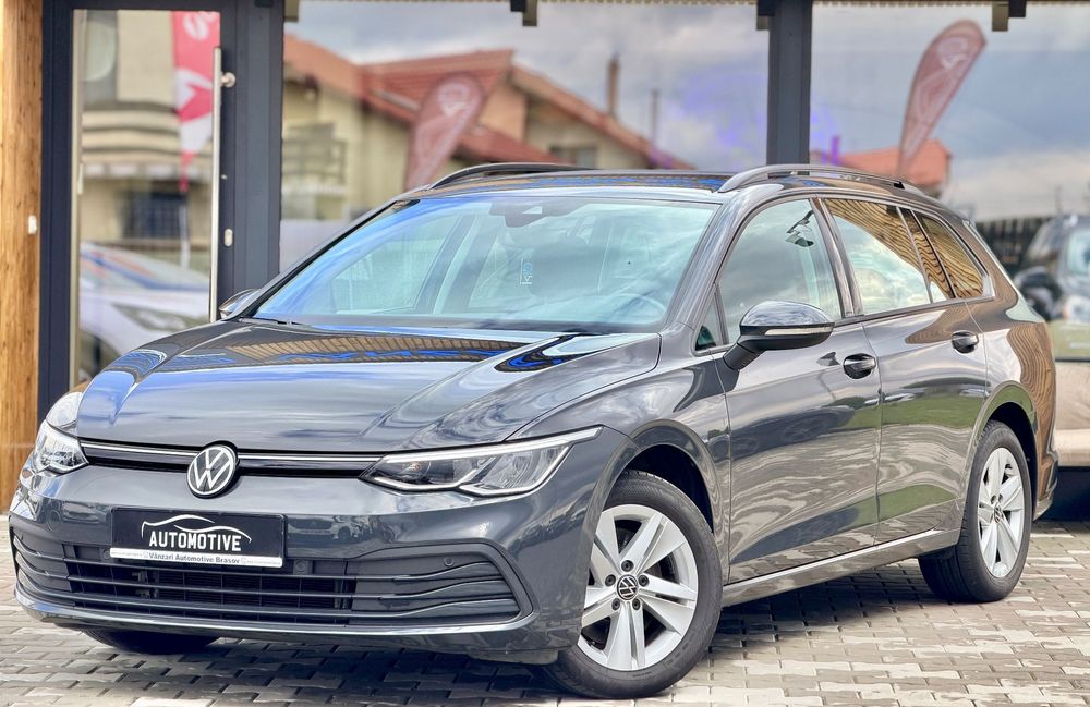 Volkswagen Golf VW GOLF 8 DSG 2.0 TDI life variant