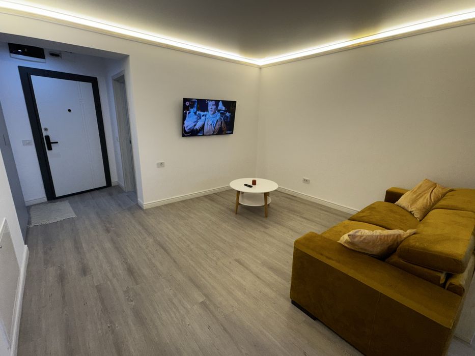 Studio 2 camere WHITE TITANIC