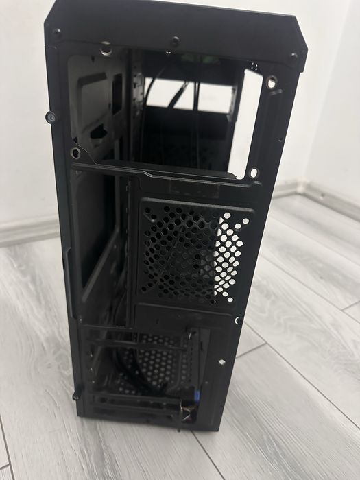 carcasa seriux in stare buna