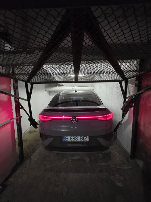 Închirieriz garaj, boxa depozitare